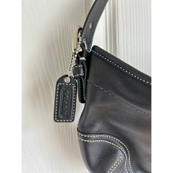 Vintage Coach Soho Small Black Leather Hobo Bag | Vintage Coach Purse - Picture 2 of 6